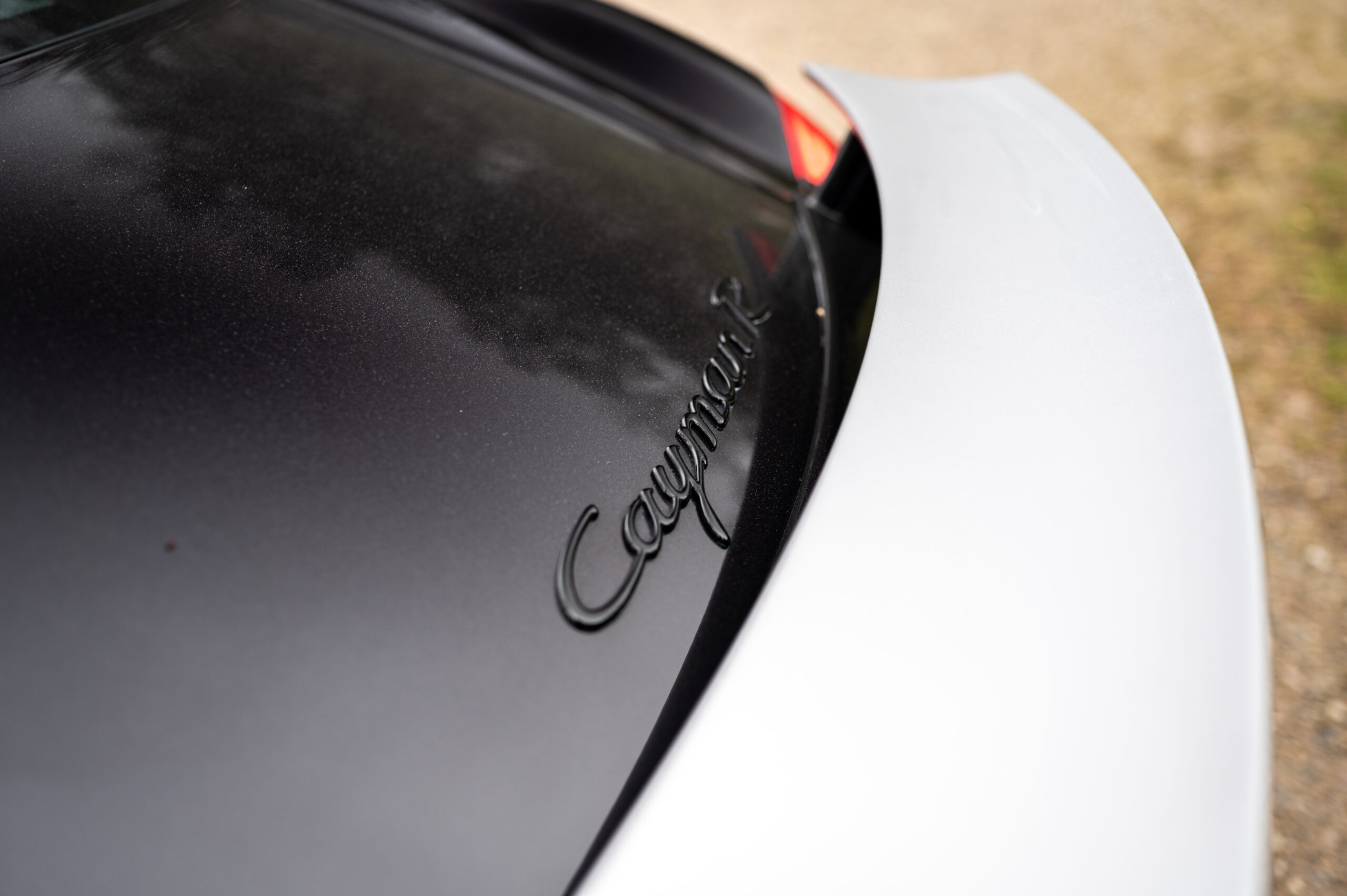 Porsche Cayman R
