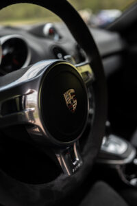 Porsche Cayman - Carwine biler