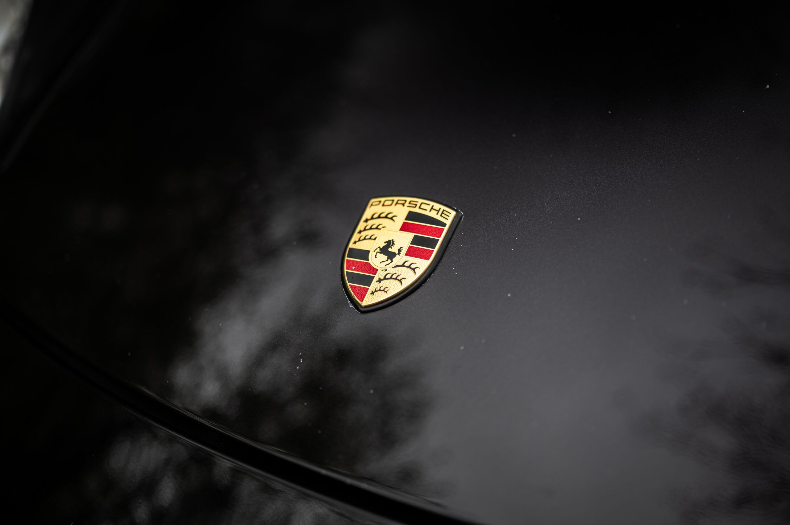 Porsche Cayman - Carwine biler